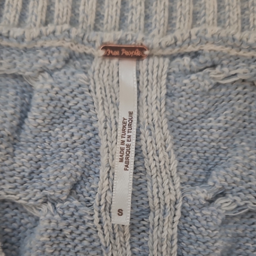 Free People Light Blue Cable Knit V-Neck Sweater - Picture 3 of 3